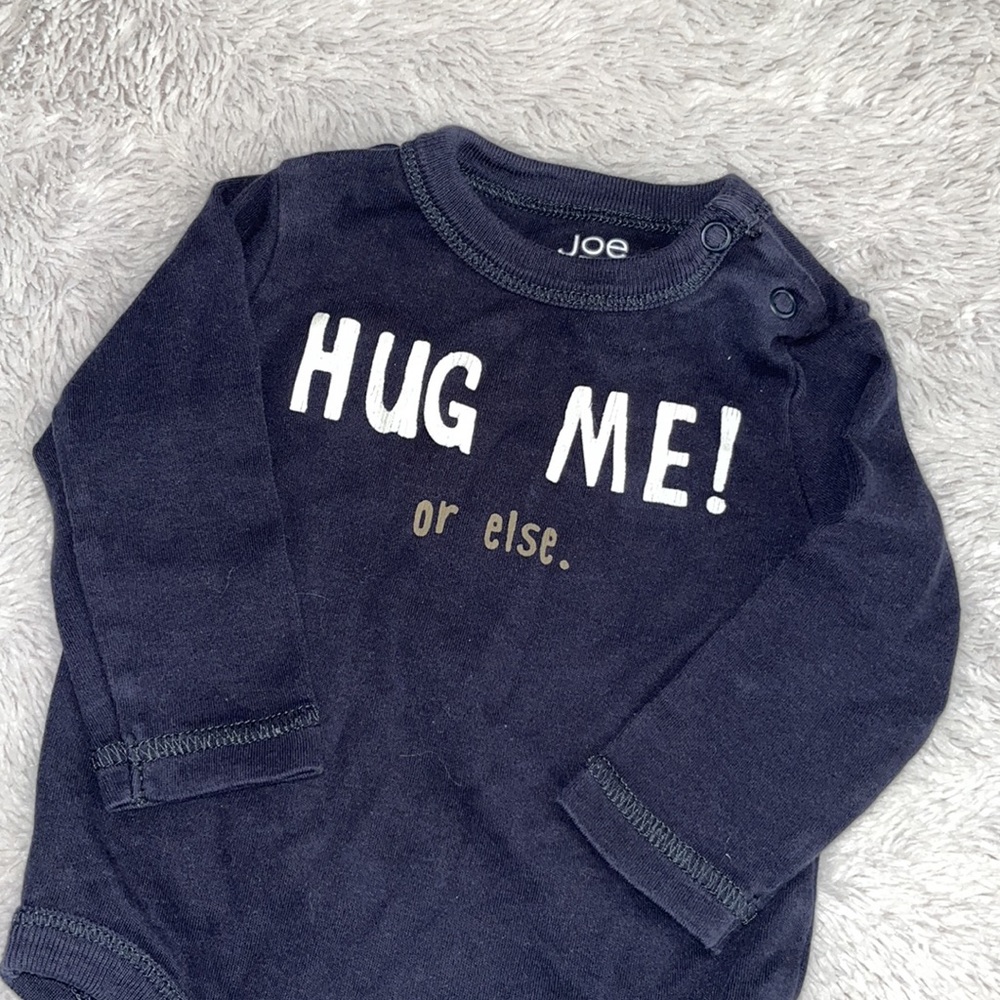 (3 for $10) joe fresh 3-6 month hug me bodysuit - Picture 2 of 3